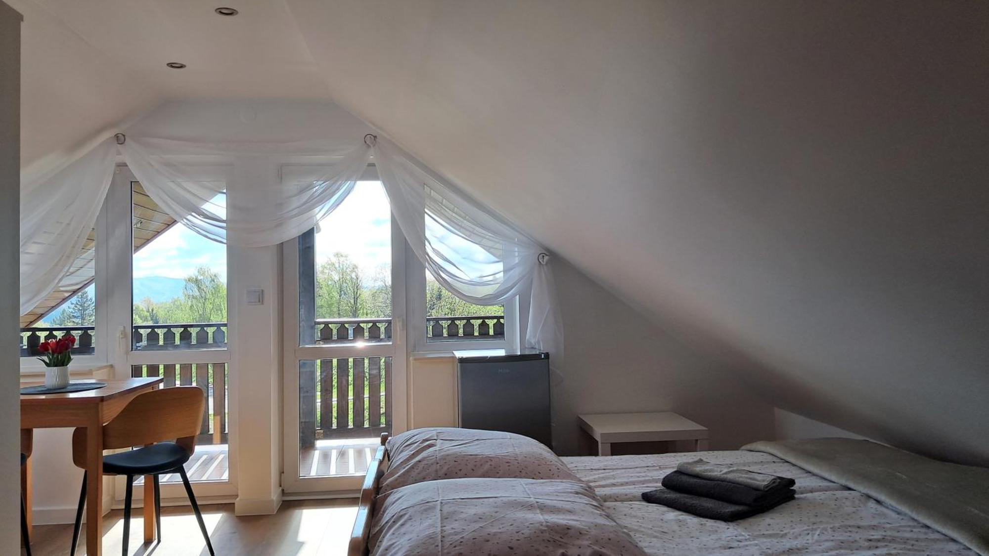 Lisc Klonu Apartment Polańczyk Екстериор снимка